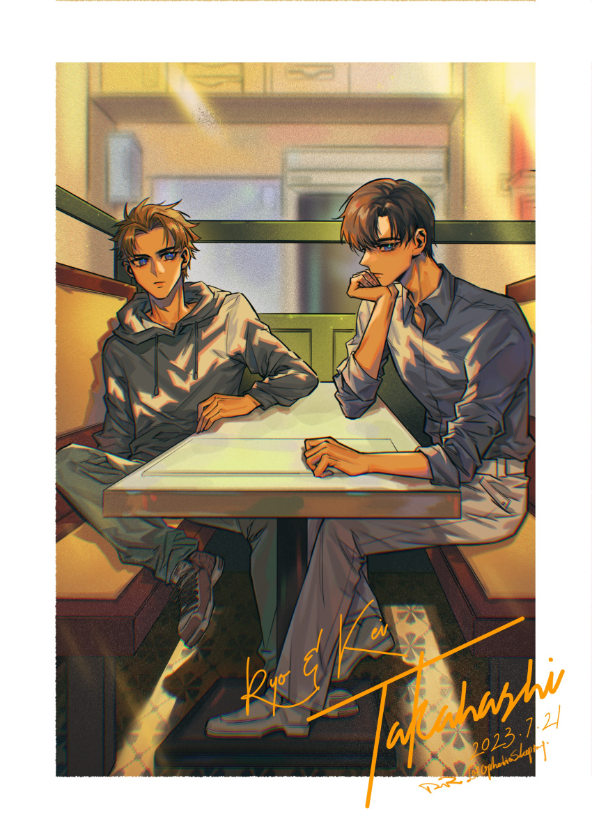 2boys, absurdres, black_hair, blonde_hair, blue_eyes, blue_shirt, booth_seating, brothers