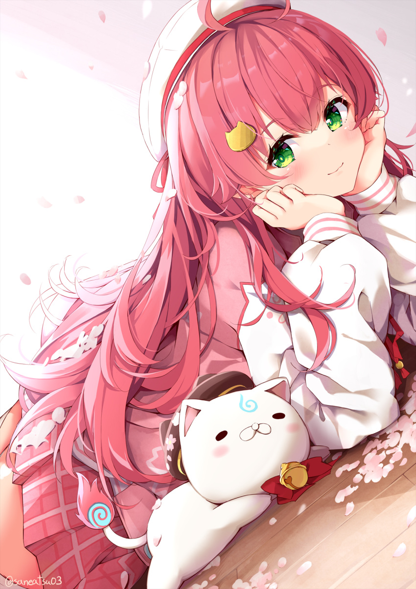 1girl, 35p_(sakura_miko), ahoge, beret, cat_hair_ornament, commentary_request, cowboy_shot, dutch_angle