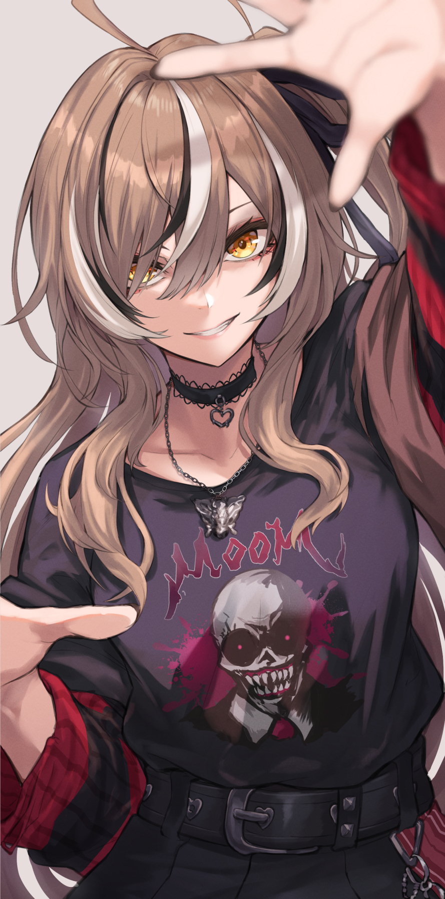 1girl, ahoge, belt, black_belt, black_choker, black_hair, black_ribbon, black_shirt, black_sweater, brown_hair, choker, clothes_writing, commentary_request, goth_fashion, grin, hair_ribbon, heart, heart_choker, highres, hololive, hololive_english, long_hair, looking_at_viewer, multicolored_hair, nanashi_mumei, nanashi_mumei_(4th_costume), nightmare_(nanashi_mumei), official_alternate_costume, re_(re_09), red_sweater, ribbon, shirt, smile, solo, streaked_hair, striped_clothes, striped_sweater, sweater, sweater_under_shirt, upper_body, very_long_hair, virtual_youtuber, white_hair, yellow_eyes