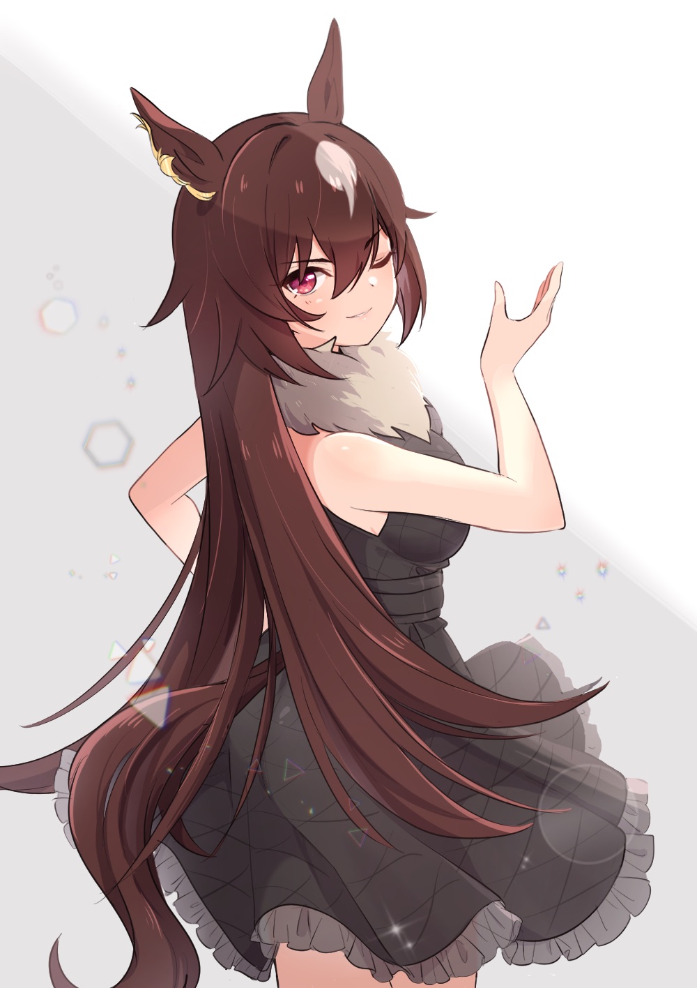 1girl, alternate_costume, animal_ears, black_dress, breasts, brown_hair, closed_mouth, cowboy_shot, den_den_tumuri, dot_nose, dress, fur-trimmed_dress, fur_trim, hair_between_eyes, hand_up, highres, horse_ears, horse_girl, horse_tail, long_hair, looking_at_viewer, looking_back, medium_breasts, one_eye_closed, red_eyes, sirius_symboli_(umamusume), sleeveless, sleeveless_dress, smile, solo, tail, umamusume, v-shaped_eyebrows