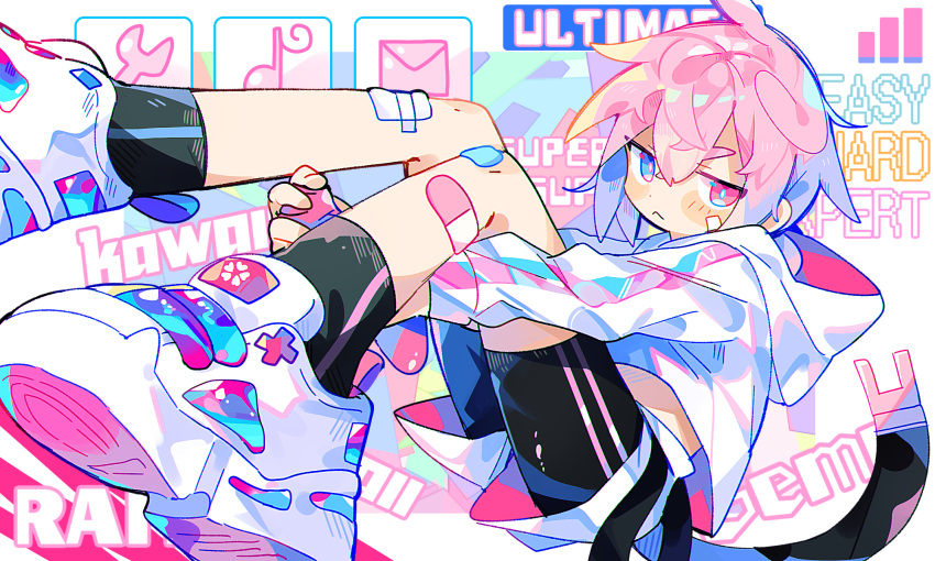 1boy, :<, bandage_on_face, bandage_on_leg, bandages, bandaid, bandaid_on_leg, black_shorts, black_socks, blue_eyes, blue_hair, closed_mouth, commentary_request, hair_between_eyes, heterochromia, highres, hood, hoodie, layered_shorts, male_focus, multicolored_hair, original, pink_eyes, pink_hair, raito-kun_(uenomigi), short_hair, shorts, socks, solo, two-sided_fabric, two-sided_hoodie, two-sided_shorts, uenomigi, white_footwear, white_hoodie, white_shorts