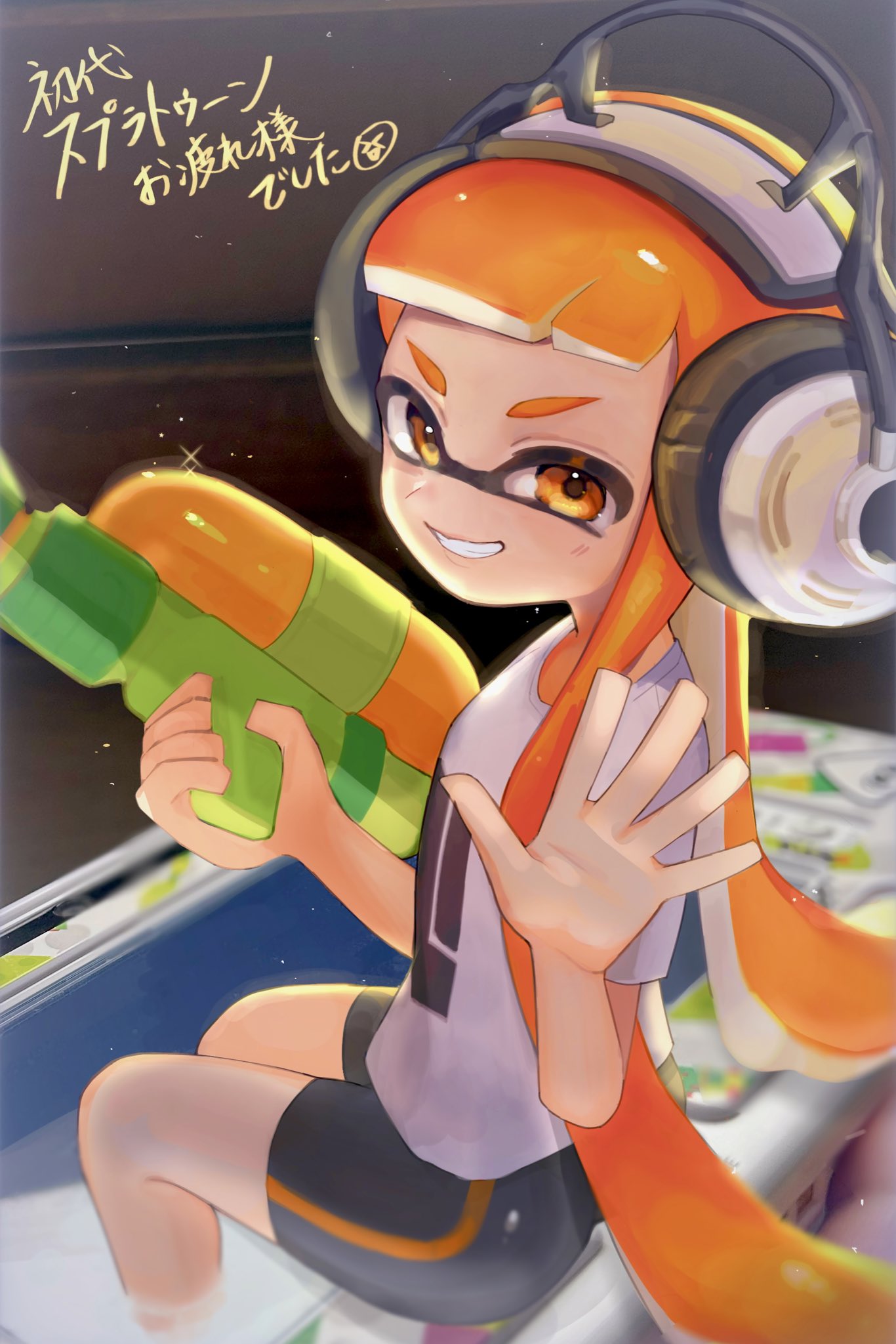 1girl, bike_shorts, black_shorts, commentary_request, d_msy8, grin, headphones, highres