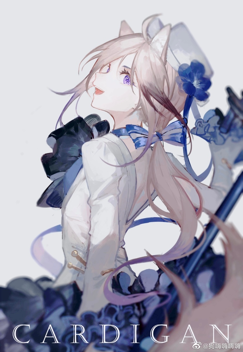 1girl, alternate_costume, animal_ear_fluff, animal_ears, arknights, back, back_cutout, black_bow, black_bowtie, black_gloves, black_skirt, blonde_hair, blue_bow, blue_choker, blue_eyes, blue_flower, blue_ribbon, bow, bowtie, cardigan_(arknights), cat_ears, character_name, chinese_commentary, choker, clothing_cutout, colored_tips, commentary_request, cowboy_shot, eyelashes, flower, frilled_skirt, frilled_sleeves, frills, from_behind, gloves, gou_haihaihaihai, grey_background, hair_bow, hair_ribbon, hat, hat_flower, holding, holding_polearm, holding_weapon, long_hair, long_sleeves, looking_at_viewer, looking_back, low_ponytail, multicolored_hair, open_mouth, outstretched_hand, polearm, ribbon, shirt, simple_background, single_stripe, skirt, sleeves_past_wrists, smile, solo, striped_bow, teeth, upper_teeth_only, v-neck, very_long_hair, watermark, weapon, weibo_logo, weibo_username, white_hat, white_shirt, white_sleeves