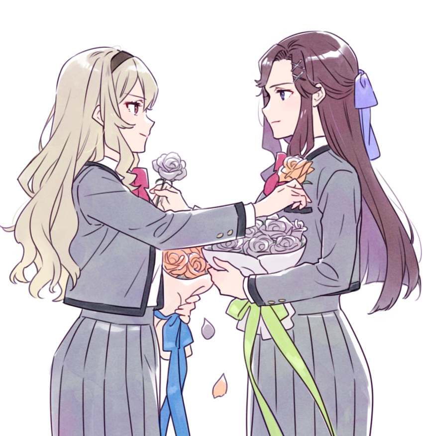 2girls, black_hairband, blonde_hair, blue_eyes, blue_ribbon, blunt_ends, bouquet, bow