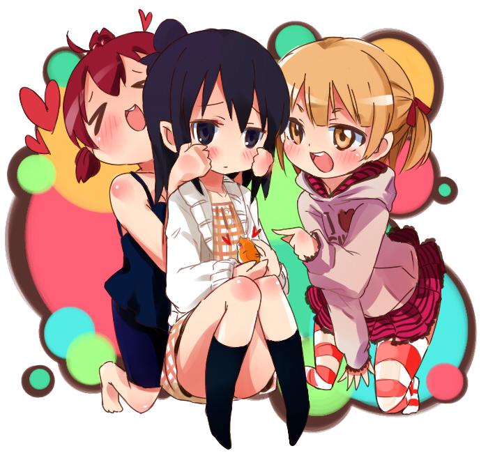 >_<, black_eyes, black_hair, brown_eyes, brown_hair, chikubi, hair_bun, hamster