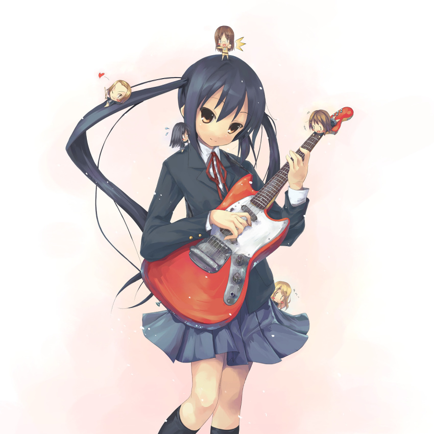 black_hair, brown_eyes, chibi, electric_guitar, guitar, highres, hirasawa_yui, instrument