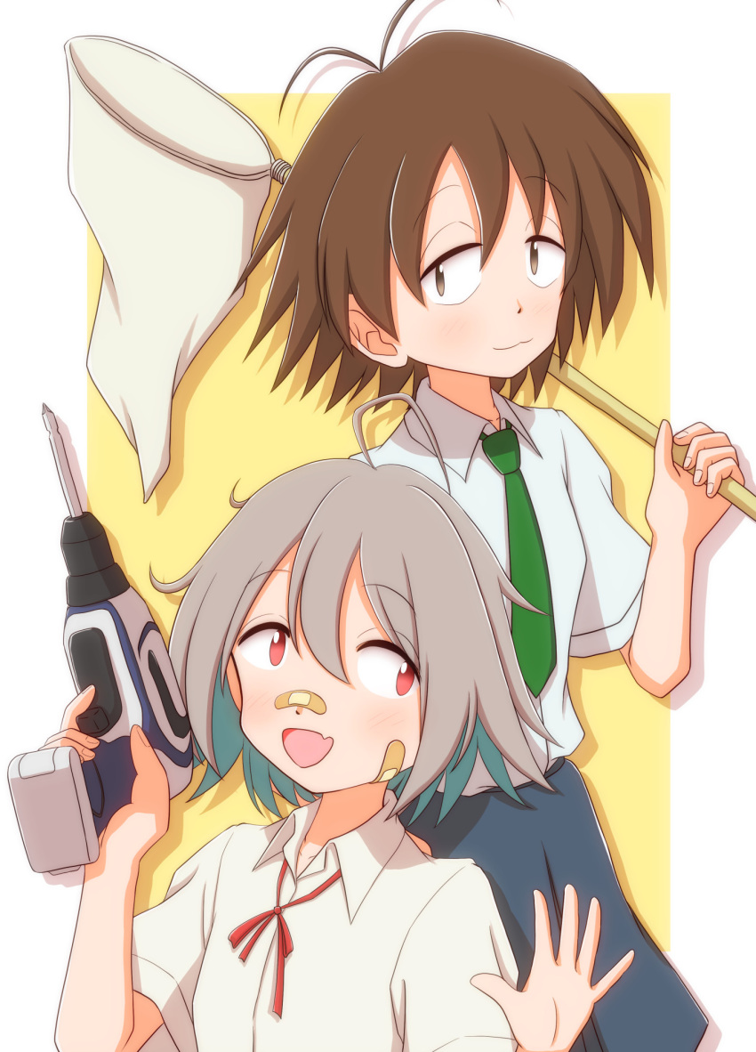 2girls, :3, ahoge, antenna_hair, border, brown_hair, butterfly_net, crossover, do_it_yourself!!, electric_screwdriver, fang, grey_hair, hair_between_eyes, hand_net, highres, holding, holding_butterfly_net, holding_electric_screwdriver, ishitsu_tadashi, kurihara_nagisa, messy_hair, multiple_girls, red_eyes, school_uniform, short_hair, simple_background, sketchbook_full_colors, skin_fang, white_border, yellow_background, yua_serufu