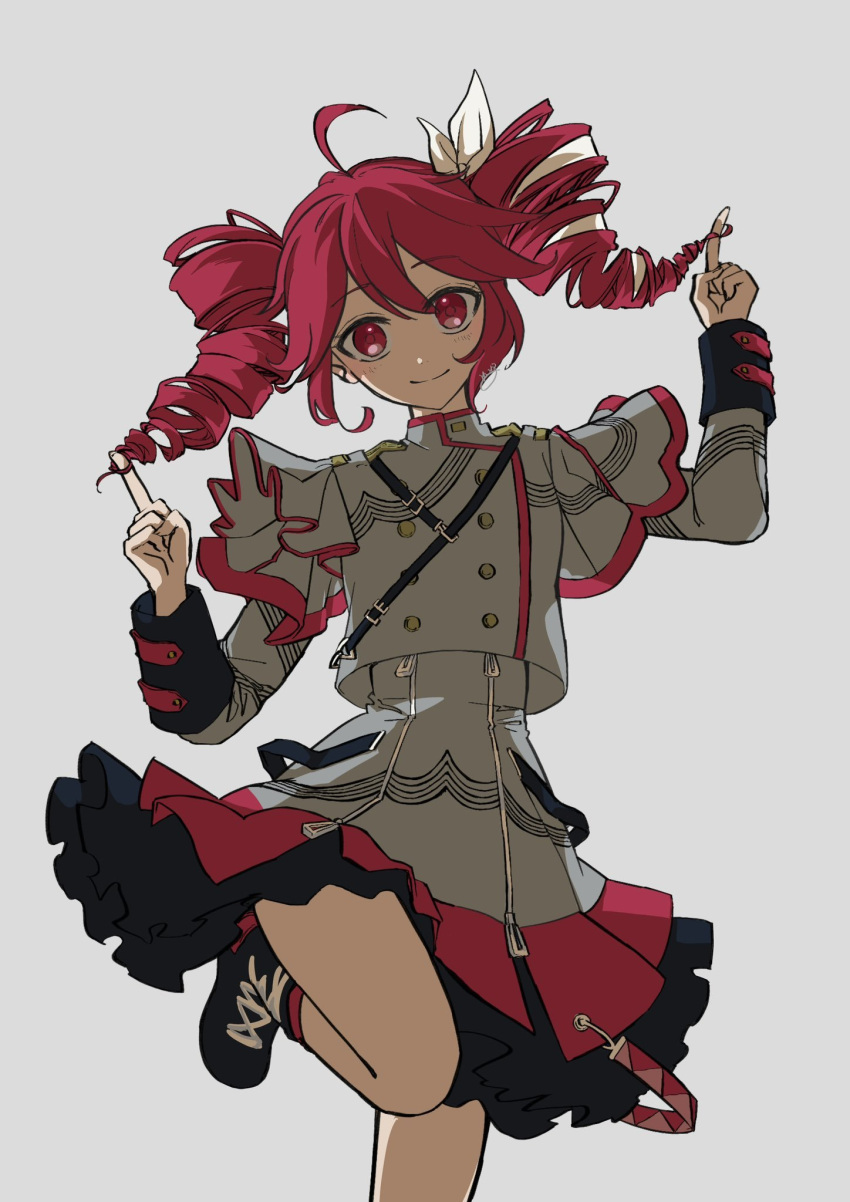 1girl, ahoge, black_footwear, bow, buttons, double-breasted, drill_hair, grey_background, grey_jacket, grey_skirt, hair_between_eyes, hair_bow, hand_in_own_hair, highres, index_finger_raised, jacket, kasane_teto, kasane_teto_(sv), leg_up, long_sleeves, looking_at_viewer, multicolored_hair, red_eyes, red_trim, redhead, shoulder_belt, sidelocks, simple_background, skirt, smile, solo, streaked_hair, synthesizer_v, twin_drills, twintails, utau, white_bow, white_hair, yufuyuruuu