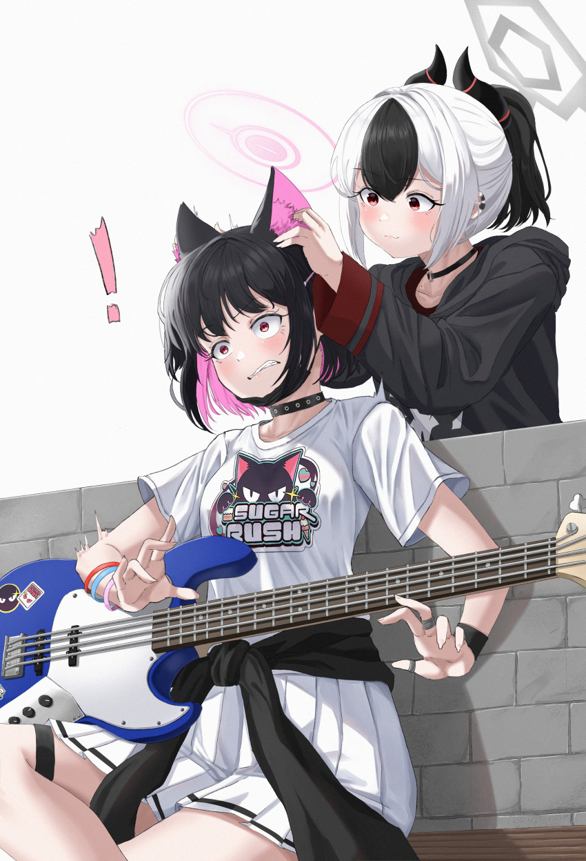 !, 2girls, :3, absurdres, adult_aongly, animal_ear_fluff, animal_ears, black_choker