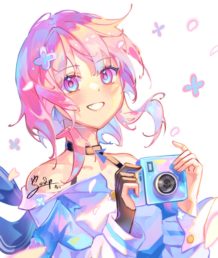 1girl, black_choker, black_gloves, blue_eyes, blue_jacket, blush, bra_strap, camera