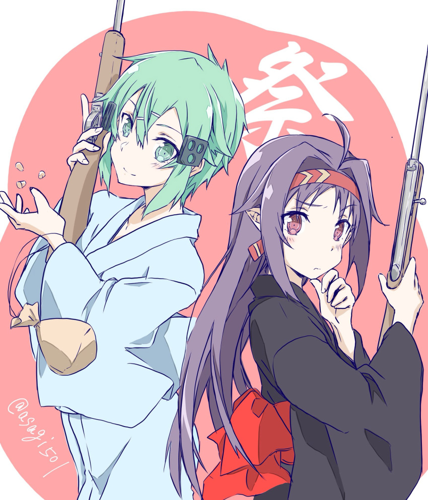 2girls, ahoge, aqua_eyes, aqua_hair, arm_pouch, asagi501, back_bow, black_kimono, blue_kimono, bow, collarbone, commentary_request, cork, cork_gun, from_side, gun, hair_between_eyes, hair_intakes, hair_ornament, hairclip, hand_on_own_chin, hands_up, headband, highres, holding, holding_gun, holding_weapon, japanese_clothes, kimono, long_hair, multiple_girls, pink_background, pointy_ears, pouch, purple_hair, red_bow, red_eyes, red_headband, short_hair, sidelocks, sinon, sword_art_online, tossing, translation_request, twitter_username, two-tone_background, two-tone_headband, upper_body, weapon, white_background, yellow_headband, yuuki_(sao)
