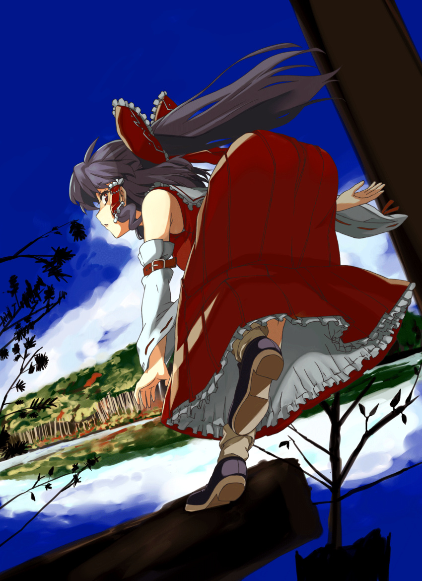 bow, brown_hair, detached_sleeves, hair_bow, hakurei_reimu, hatakenaka, highres, ponytail, red_eyes, short_hair, solo, touhou