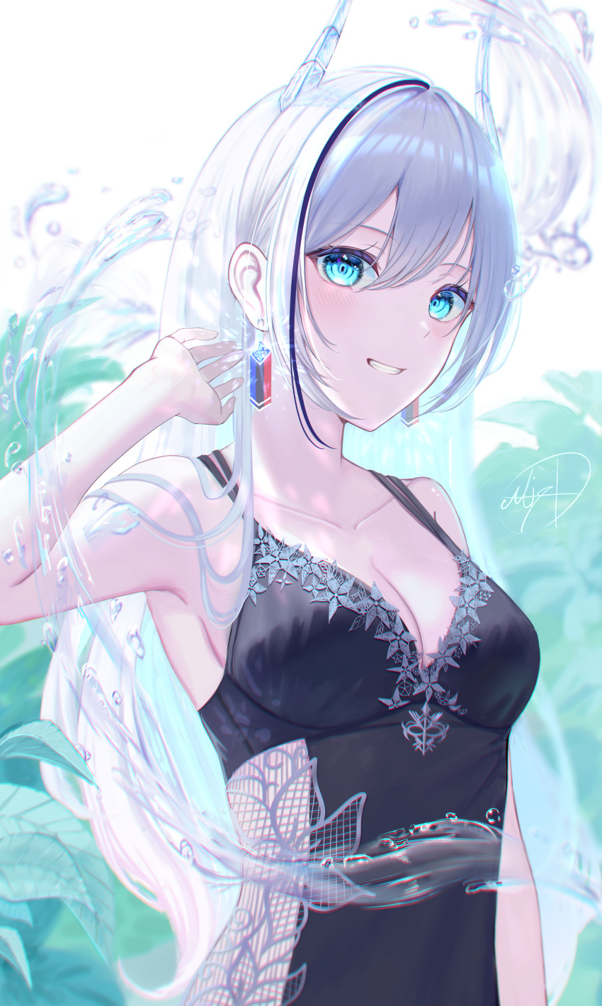 1girl, absurdres, armpits, black_dress, black_hair, blurry, blurry_background, blush, breasts, camisole, closed_mouth, collarbone, depth_of_field, dress, earrings, fishnet_fabric, grin, headgear, highres, jewelry, long_hair, looking_at_viewer, medium_breasts, mi7t0, multicolored_hair, original, signature, smile, solo, two-tone_hair, upper_body, water, white_hair
