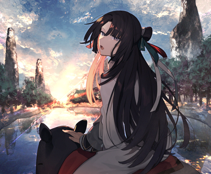 1boy, animal, black_hair, chinese_clothes, clouds, cloudy_sky, fate/grand_order, fate_(series)