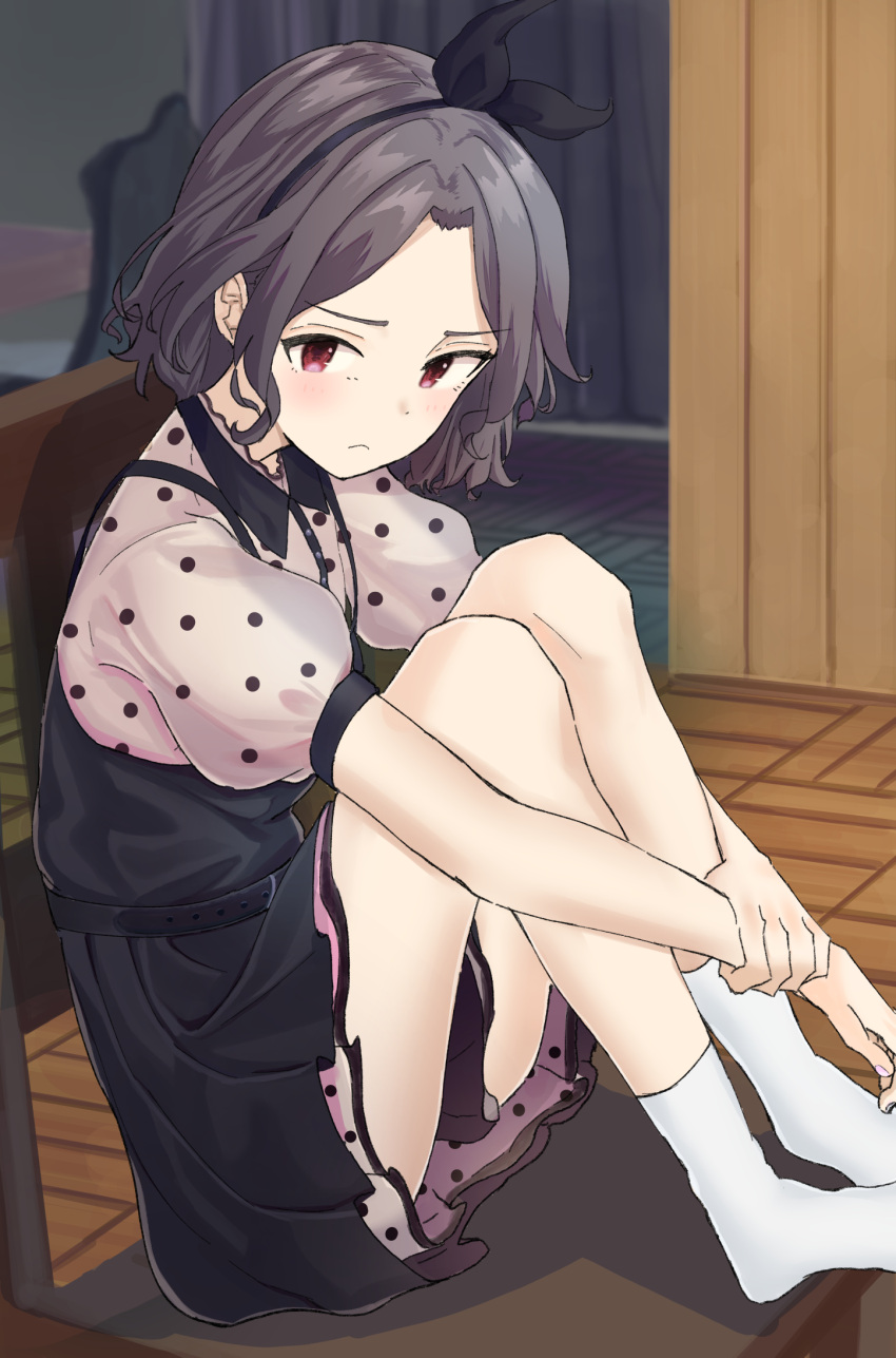 1girl, black_dress, black_hairband, bow_hairband, brown_hair, cleocleomoon, closed_mouth, commentary, dress, ebizuka_tomo, girls_band_cry, hairband, highres, indoors, looking_at_viewer, medium_hair, puffy_short_sleeves, puffy_sleeves, red_eyes, short_sleeves, sitting, socks, solo, white_socks