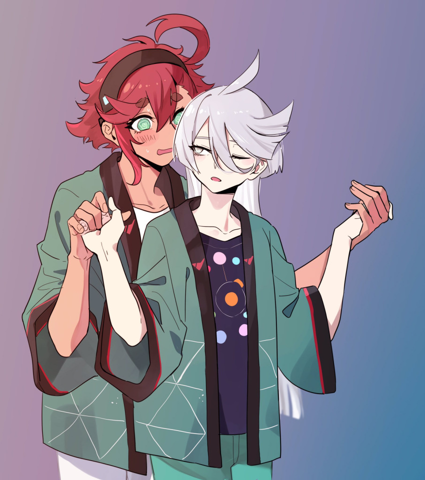 2girls, @_@, ahoge, blush_stickers, collarbone, green_eyes, grey_eyes, gundam
