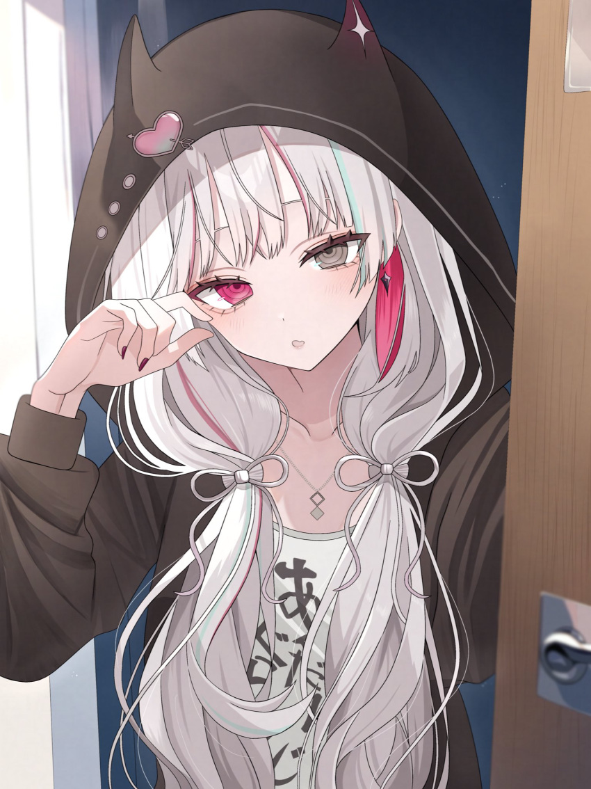 1girl, :o, black_hoodie, black_nails, blue_hair, chorucha, clothes_writing, doorway, earrings, fang, grey_eyes, heterochromia, highres, hood, hood_up, hoodie, ishigami_nozomi, ishigami_nozomi_(2nd_costume), jewelry, long_hair, long_sleeves, low_twintails, multicolored_hair, necklace, nijisanji, open_clothes, open_hoodie, opening_door, red_eyes, redhead, ringed_eyes, rubbing_eyes, shirt, skin_fang, sleepy, solo, streaked_hair, twintails, upper_body, very_long_hair, virtual_youtuber, white_hair, white_shirt