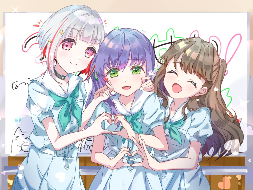 3girls, :d, ^_^, aqua_neckerchief, black_choker, bob_cut, brown_hair, choker