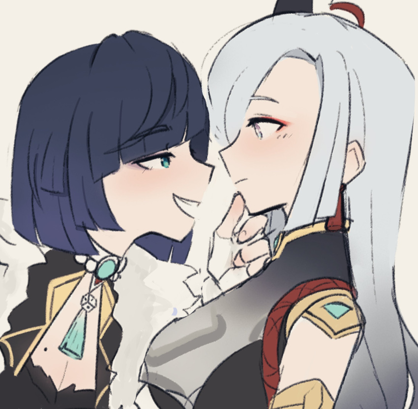 2girls, black_hair, blue_brooch, closed_mouth, commentary, from_side, fur_trim, genshin_impact