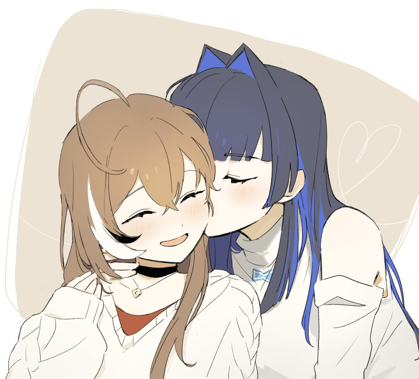 2girls, ahoge, black_choker, black_hair, blue_hair, blunt_bangs, blush, brown_hair