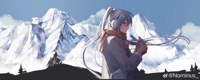 1girl, absurdres, alternate_costume, blue_eyes, blush, brown_gloves, chinese_commentary, coat