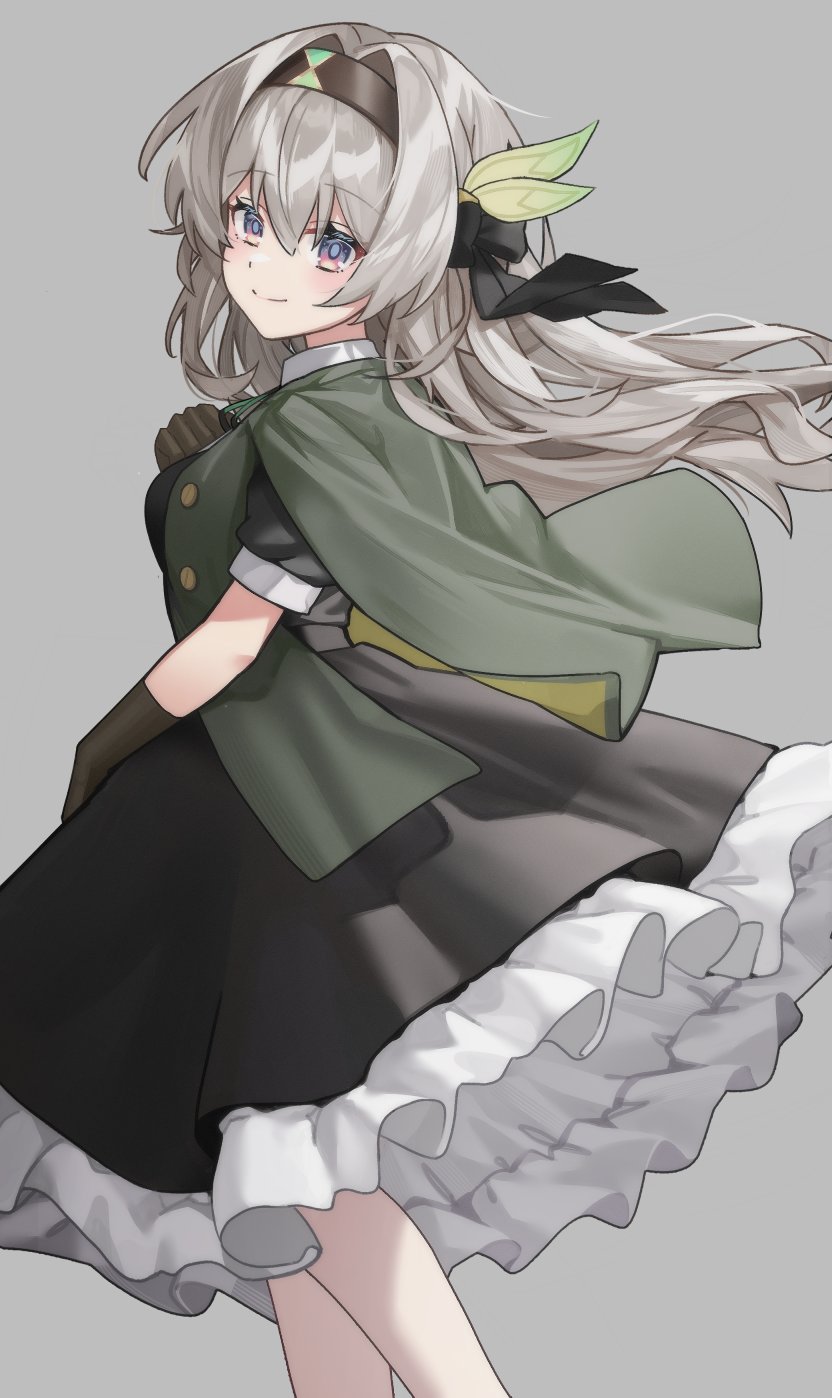 1girl, black_dress, black_gloves, black_hairband, black_jacket, breasts, collared_shirt, cowboy_shot, dress, firefly_(honkai:_star_rail), firefly_(jepella_rebellion)_(honkai:_star_rail), floating_hair, frilled_dress, frills, gloves, grey_background, grey_hair, hair_between_eyes, hair_ornament, hairband, highres, honkai:_star_rail, honkai_(series), jacket, long_hair, looking_at_viewer, medium_breasts, official_alternate_costume, shiromoca, shirt, smile, two-tone_eyes