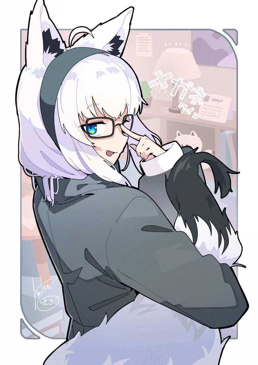 1girl, absurdres, ahoge, animal_ear_fluff, animal_ears, black-framed_eyewear, black_hairband, black_jacket, blue_eyes, book, border, calendar_(object), commentary_request, desk_lamp, fox_ears, fox_girl, fox_tail, from_behind, fubuzilla_(shirakami_fubuki), glasses, hairband, hanten_(hantennano), highres, holding_own_tail, hololive, jacket, lamp, long_hair, looking_at_viewer, looking_back, official_alternate_costume, open_mouth, painting_(object), plant, potted_plant, rectangular_eyewear, shirakami_fubuki, shirakami_fubuki_(loungewear), sidelocks, signature, solo, table, tail, translation_request, upper_body, virtual_youtuber, white_border, white_hair