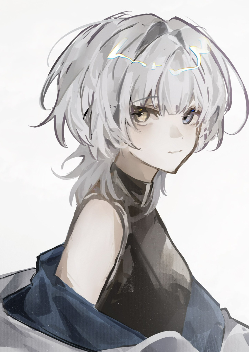 1girl, bang_dream!, bang_dream!_it's_mygo!!!!!, black_shirt, blue_eyes, closed_mouth, commentary, from_side