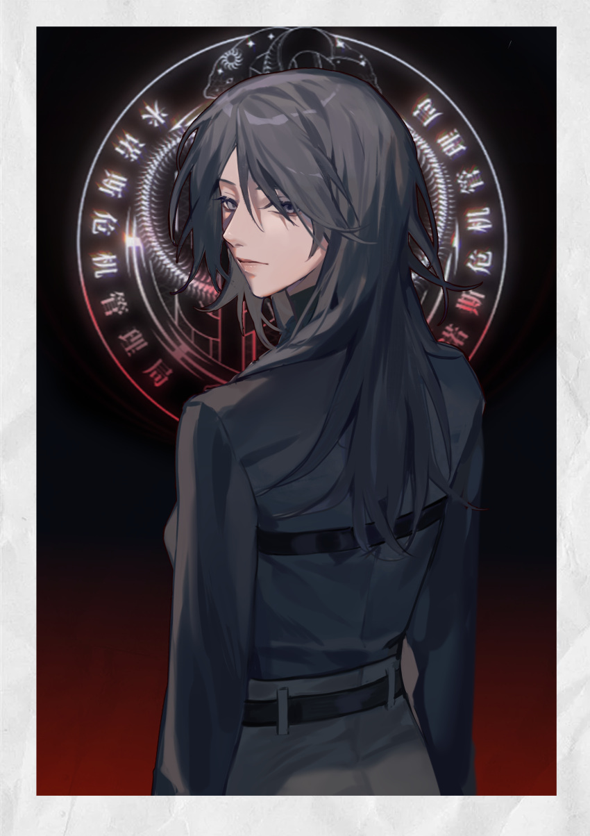 1girl, absurdres, black_background, black_hair, black_shirt, border, chief_(path_to_nowhere), chinese_commentary