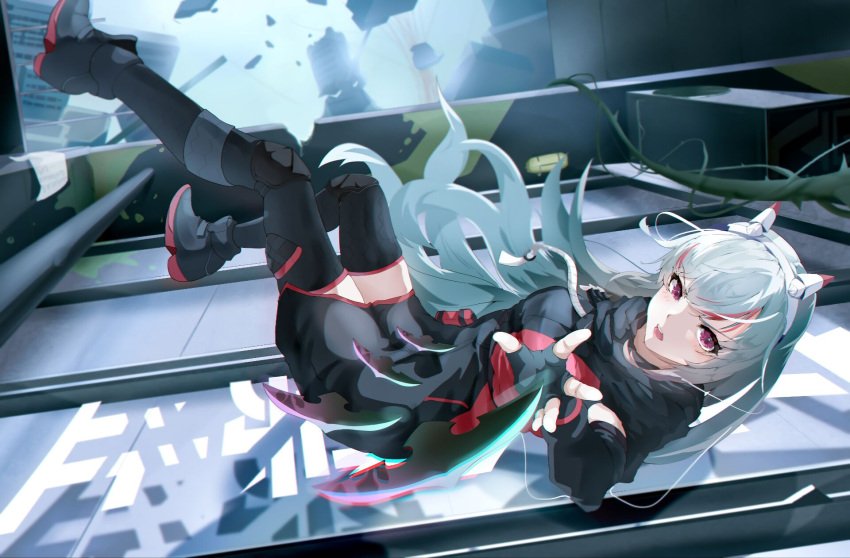 1girl, black_choker, black_gloves, choker, fingerless_gloves, gloves, grey_hair, highres