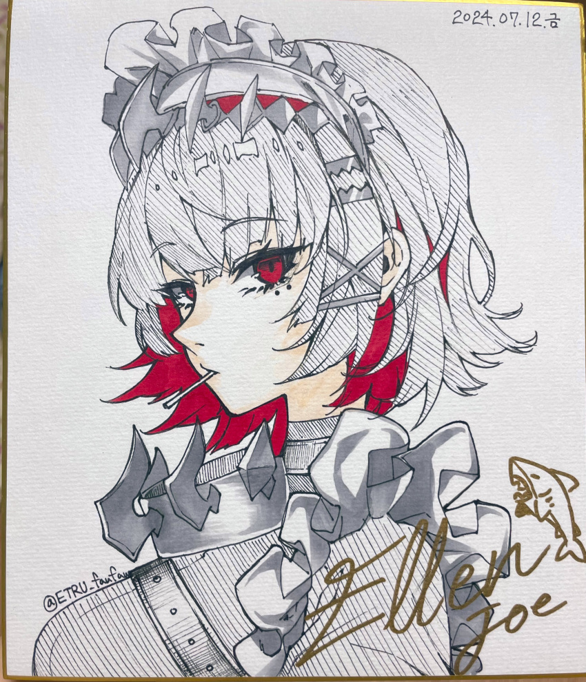 1girl, absurdres, character_name, colored_inner_hair, commentary_request, dated, dress, ellen_joe, etru_faufau, frills, hair_ornament, hairclip, hatching_(texture), highres, korean_commentary, linear_hatching, looking_at_viewer, maid_headdress, mouth_hold, multicolored_hair, partially_colored, photo_(medium), redhead, shikishi, short_hair, solo, traditional_media, twitter_username, upper_body, x_hair_ornament, zenless_zone_zero