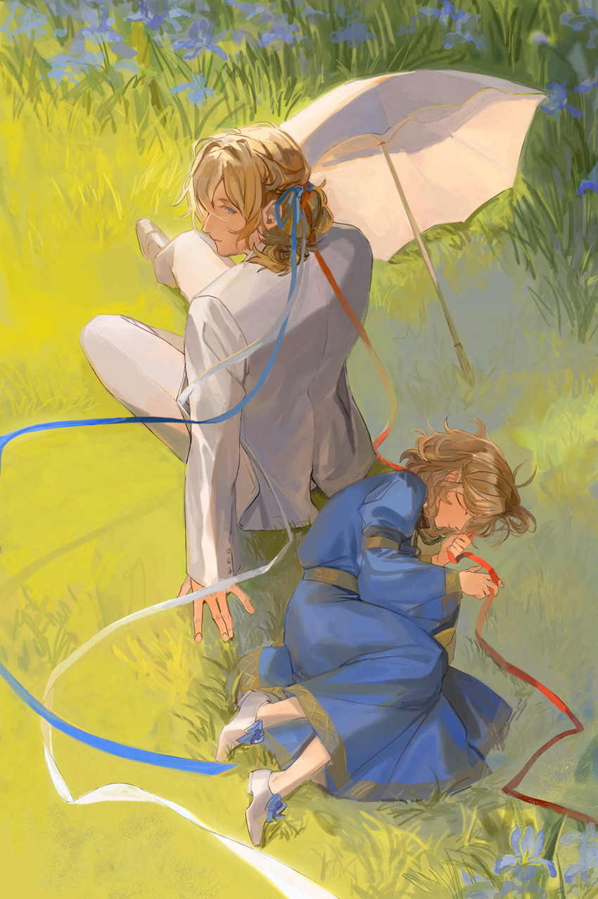 2boys, aged_down, axis_powers_hetalia, back, blonde_hair, blue_ribbon, blue_robe, child