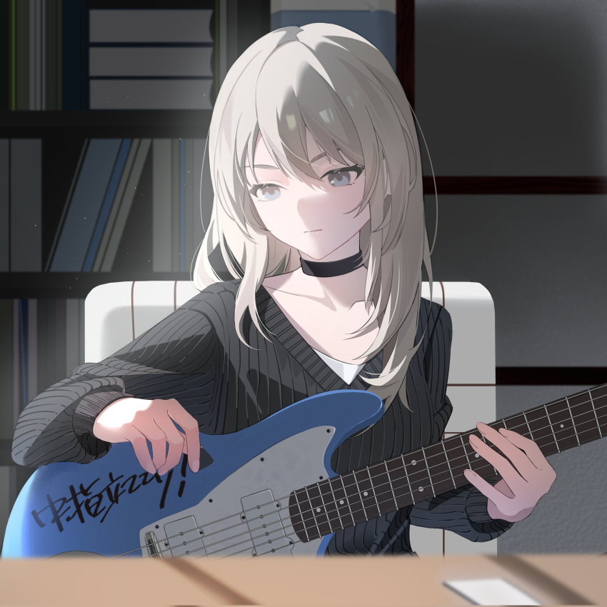 1girl, black_choker, black_sweater, blurry, chair, choker, collarbone, commentary, depth_of_field, electric_guitar, girls_band_cry, grey_eyes, grey_hair, guitar, highres, holding, holding_plectrum, indoors, instrument, kawaragi_momoka, la-jiao-you, light_particles, long_hair, long_sleeves, plectrum, psychederhythm_psychomaster, sitting, solo, sweater, table