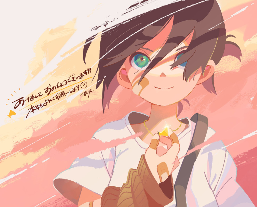 1girl, bandaid, bandaid_on_cheek, bandaid_on_face, bandaid_on_hand, closed_mouth, green_eyes, hair_over_one_eye