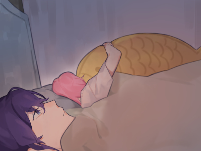 2girls, 500_dollar_four_foot_tall_mareep_(meme), asahina_mafuyu, bob_cut, closed_mouth, commentary, food, hair_between_eyes