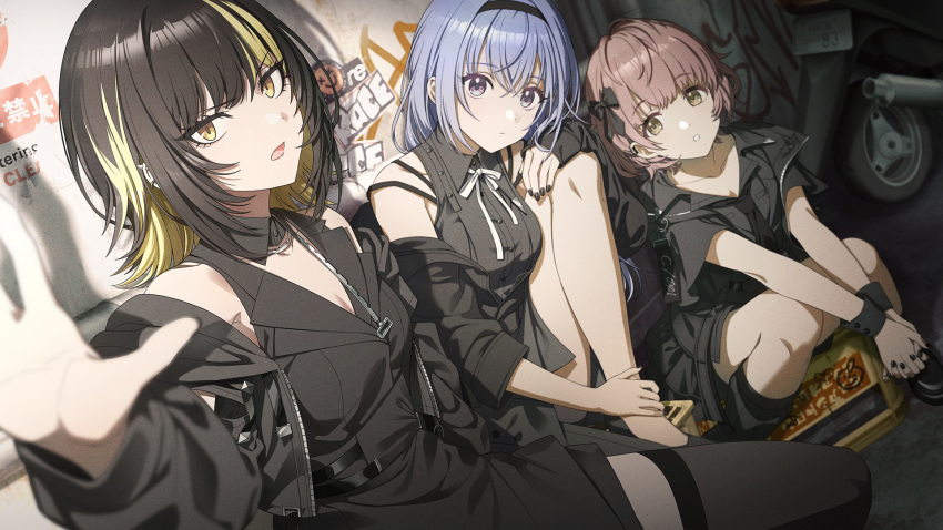 ahort_hair, black_hair, dress, green_eyes, idolmaster_shiny_colors_song_for_prism, ikaruga_luca