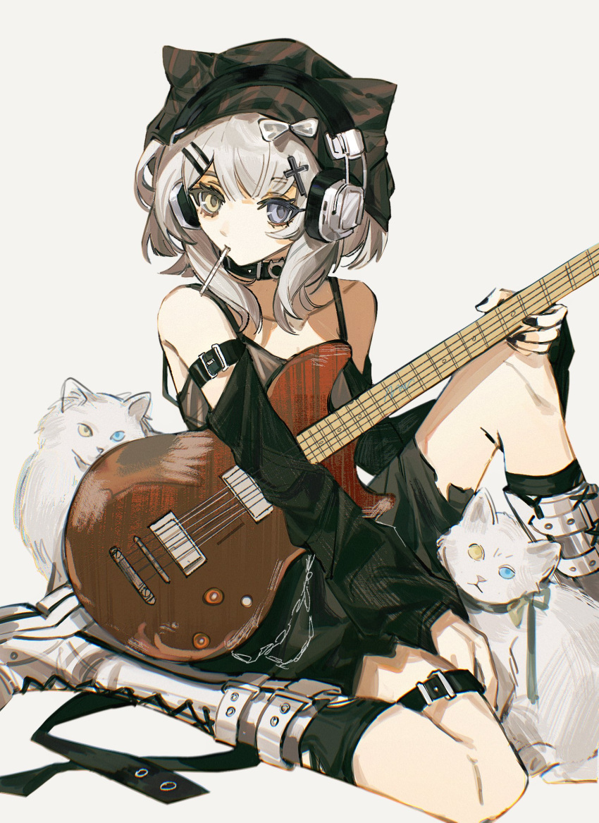 1girl, armlet, bang_dream!, bang_dream!_it's_mygo!!!!!, black_arm_warmers, black_collar, black_hat, black_nails