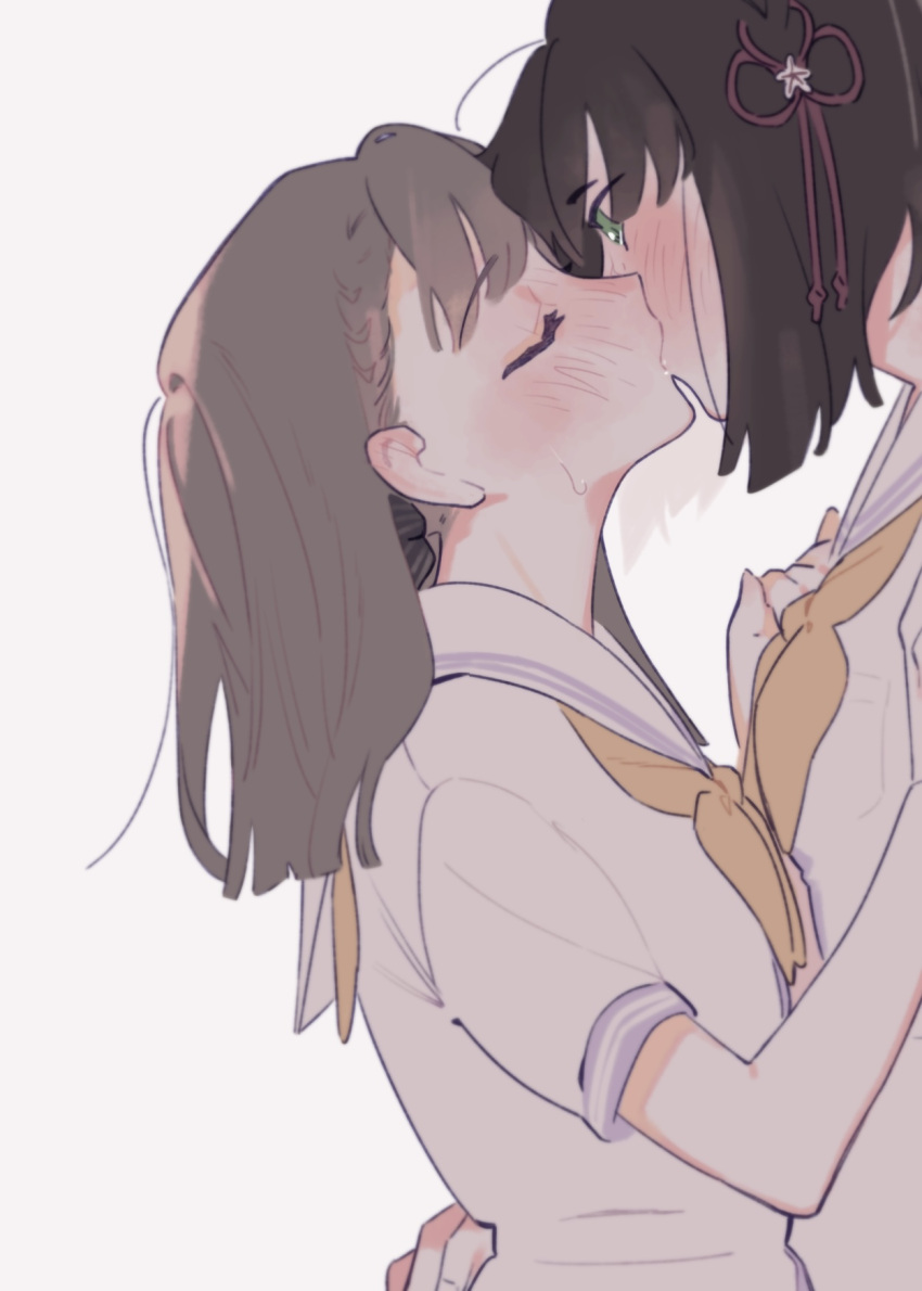 2girls, black_hair, blush, braid, breast_pocket, brown_hair, center-flap_bangs, closed_eyes, commentary, dress, flower, flower_knot, green_eyes, grey_background, hair_flower, hair_ornament, hasu_no_sora_school_uniform, height_difference, highres, kachimachi_kosuzu, kiss, link!_like!_love_live!, long_hair, looking_at_another, love_live!, momose_ginko, multiple_girls, neckerchief, nose_blush, platunoy_787, pocket, sailor_collar, sailor_dress, school_uniform, short_hair, short_sleeves, side_braids, simple_background, straight_hair, summer_uniform, virtual_youtuber, white_dress, white_sailor_collar, yellow_neckerchief, yuri