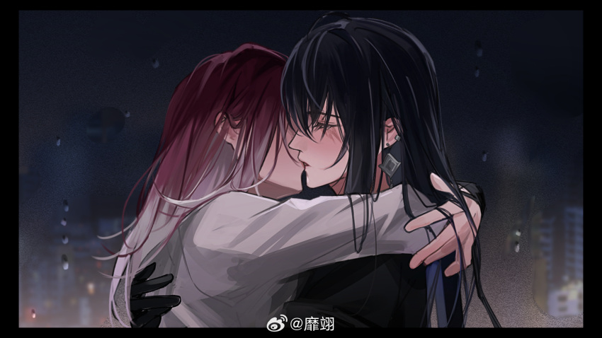 2girls, arms_around_neck, black_border, black_coat, black_gloves, black_hair, border, chinese_commentary