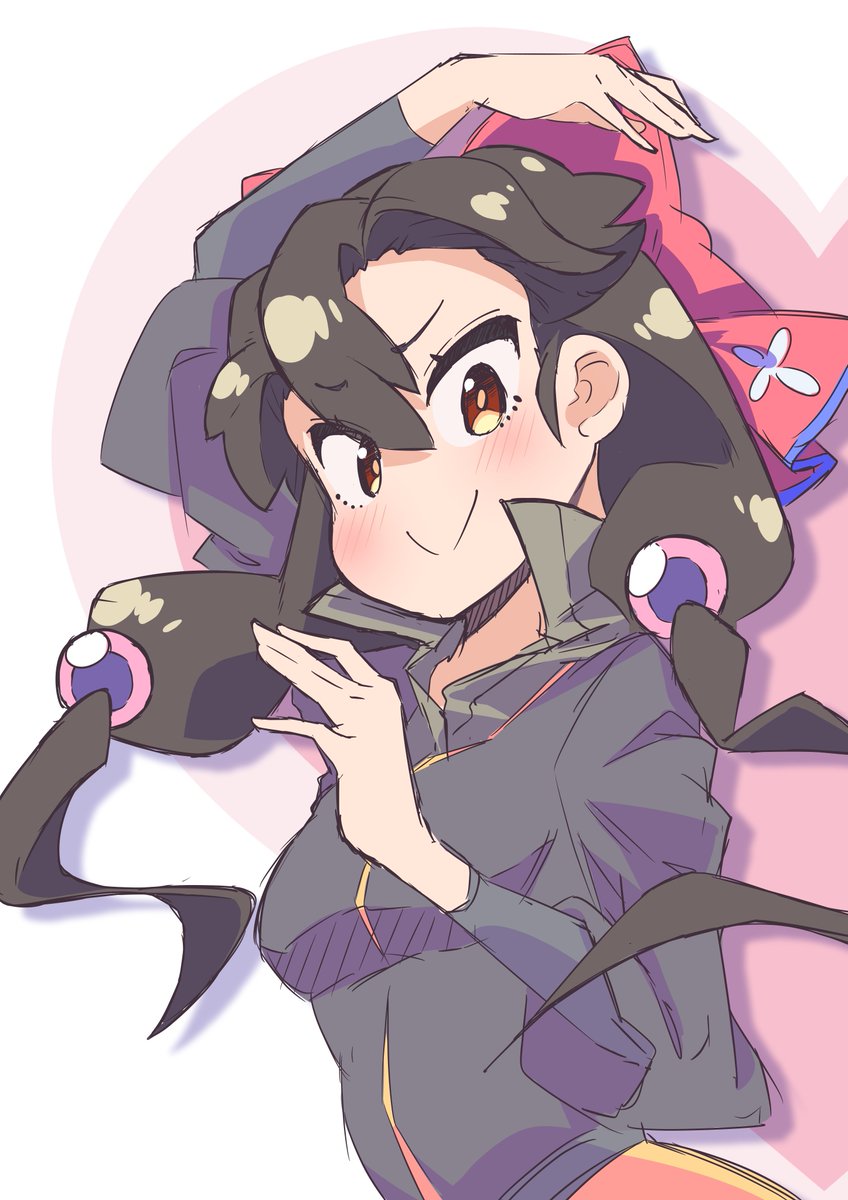 1girl, :>, arm_up, bad_id, bad_twitter_id, black_hair, black_shirt, bow
