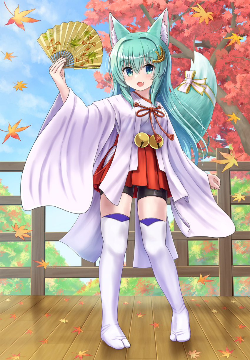 1girl, animal_ear_fluff, animal_ears, blush, fox_ears, fox_girl, fox_tail, hakama