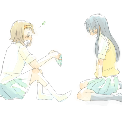 2girls, akiyama_mio, blush, k-on!, lowres, minarei, multiple_girls, panties
