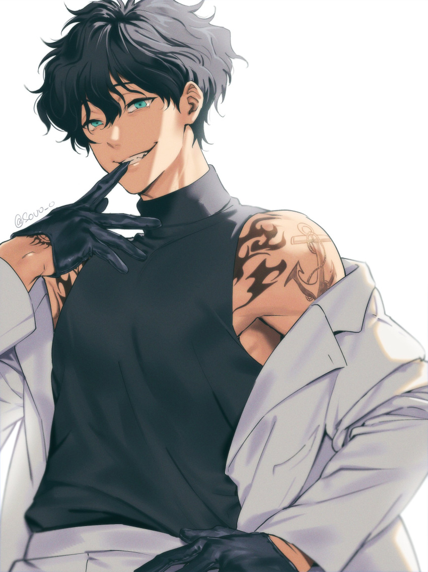 1boy, aqua_eyes, backlighting, black_gloves, black_hair, black_shirt, gloves, highres, jacket, shirt, short_hair, simple_background, sleeveless, smile, soul_(tamashii), tattoo, teeth, white_jacket, wind_breaker_(nii_satoru), yamato_endo