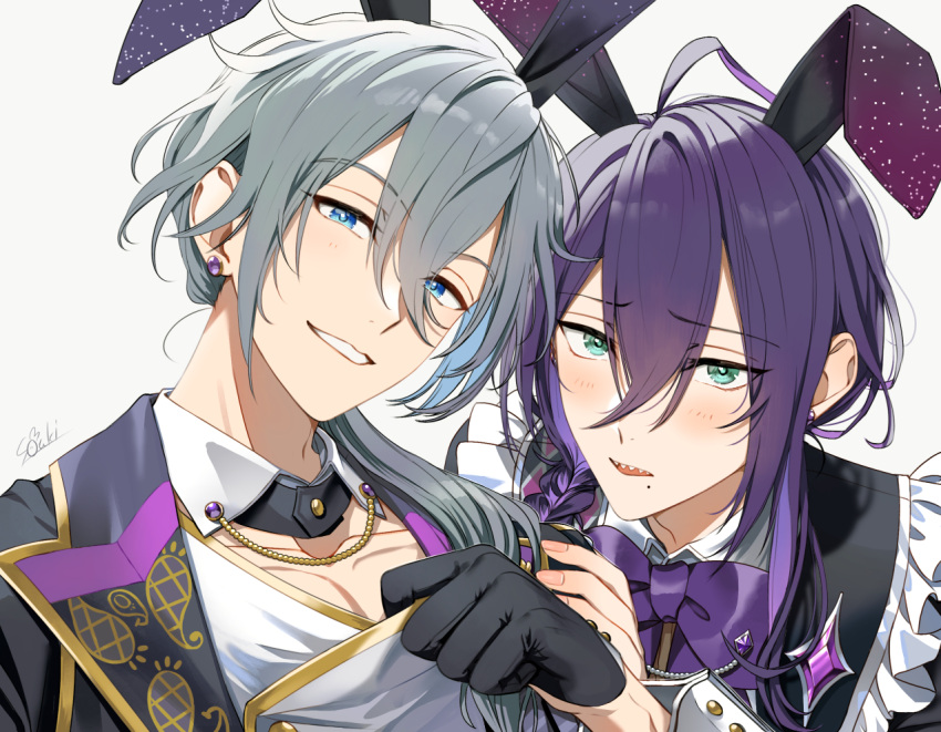 2boys, ahoge, animal_ears, aqua_eyes, ayase_mayoi, behind_another, bishounen, blue_eyes