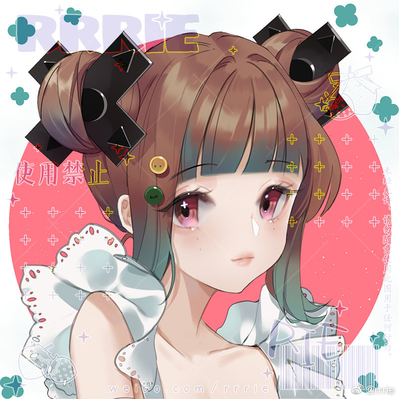 1girl, aqua_hair, barcode, bare_shoulders, blunt_bangs, brown_hair, button_hair_ornament, chinese_commentary