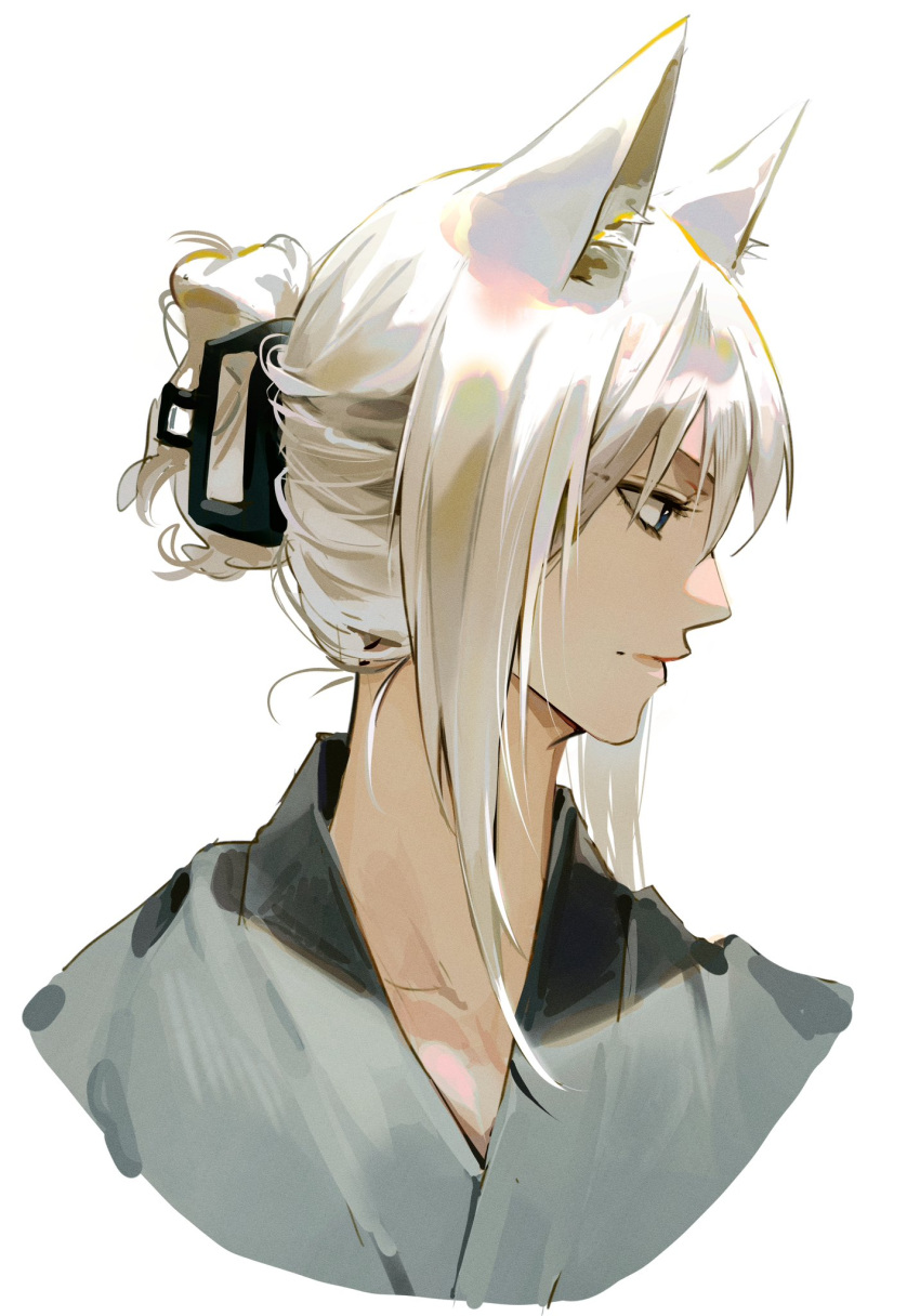 1boy, animal_ear_fluff, animal_ears, blue_eyes, commentary_request, fox_boy, fox_ears, galgoha