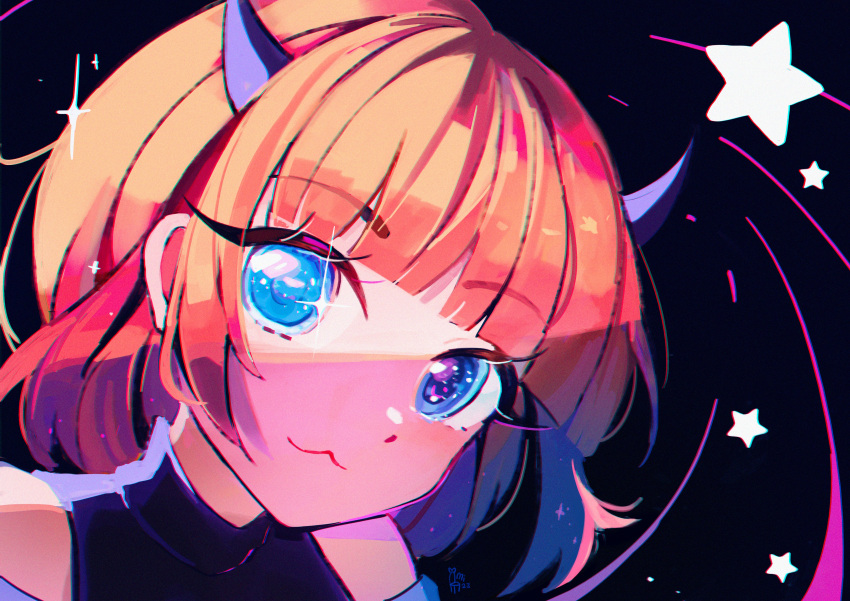 1girl, :3, absurdres, black_background, black_shirt, blue_eyes, blunt_bangs, brown_hair