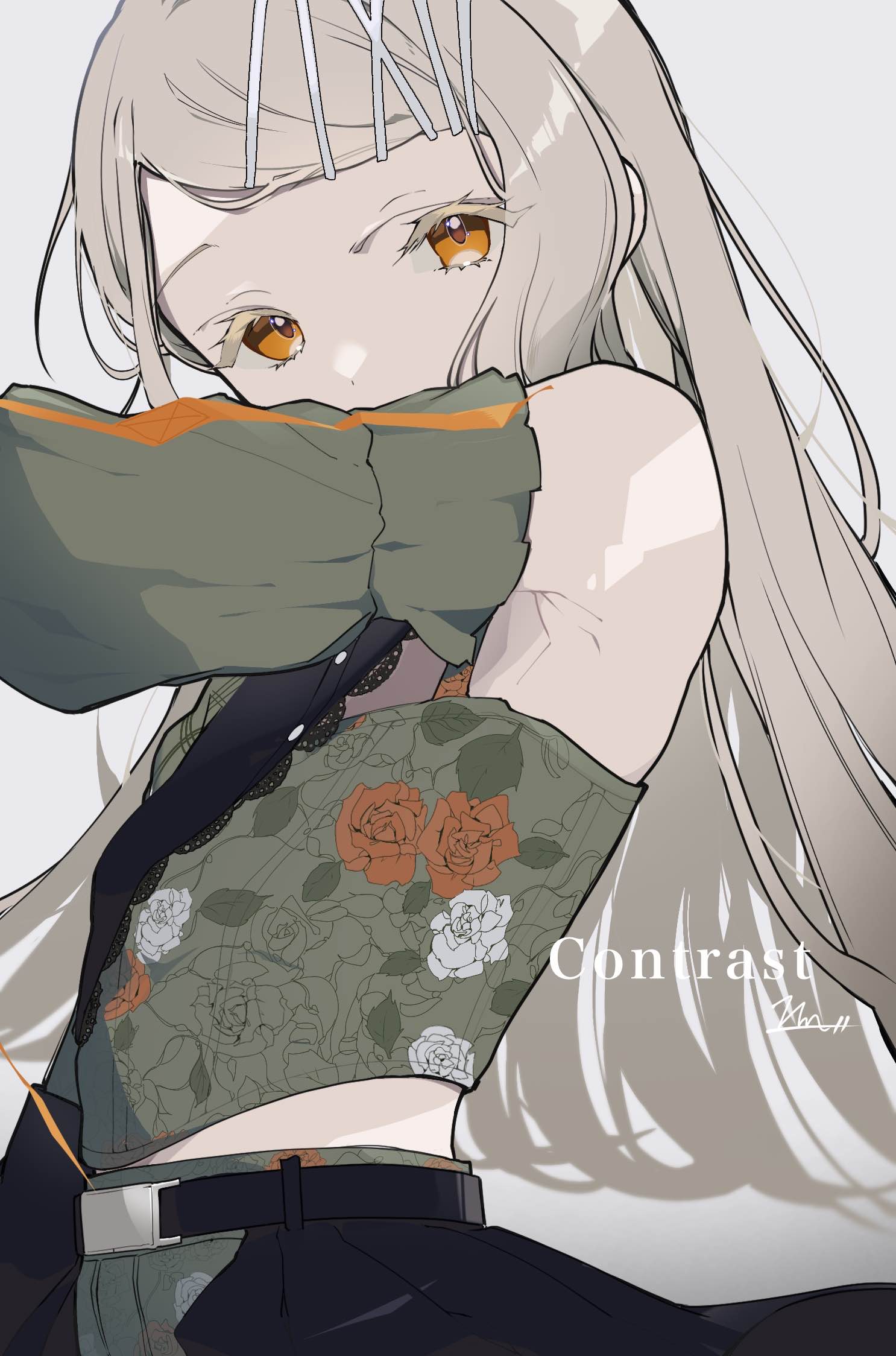 1girl, armpits, asymmetrical_clothes, bare_shoulders, belt, black_belt, black_skirt, blonde_hair, colored_eyelashes, commentary, contrast_(idolmaster), covered_mouth, detached_sleeves, floral_print, gakuen_idolmaster, green_shirt, green_skirt, grey_background, hair_ornament, hairclip, haku_(yanhaku), highres, idolmaster, lace-trimmed_shirt, lace_trim, long_hair, looking_at_viewer, midriff_peek, official_alternate_costume, orange_eyes, parted_bangs, rose_print, shinosawa_hiro, shirt, sidelocks, signature, simple_background, skirt, solo, thick_eyelashes, too_many_hairclips