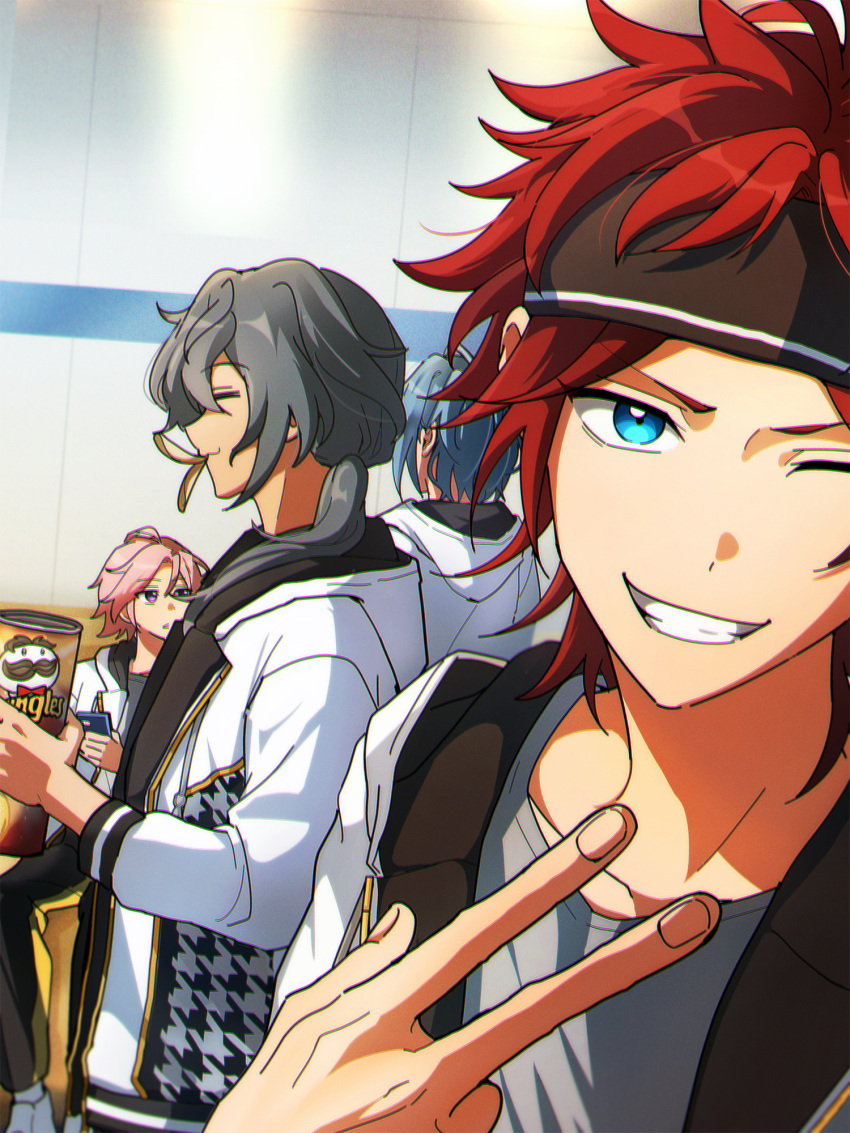 10gerine, 4boys, ;d, =_=, amagi_rinne, black_headband, blue_eyes, ceiling_light