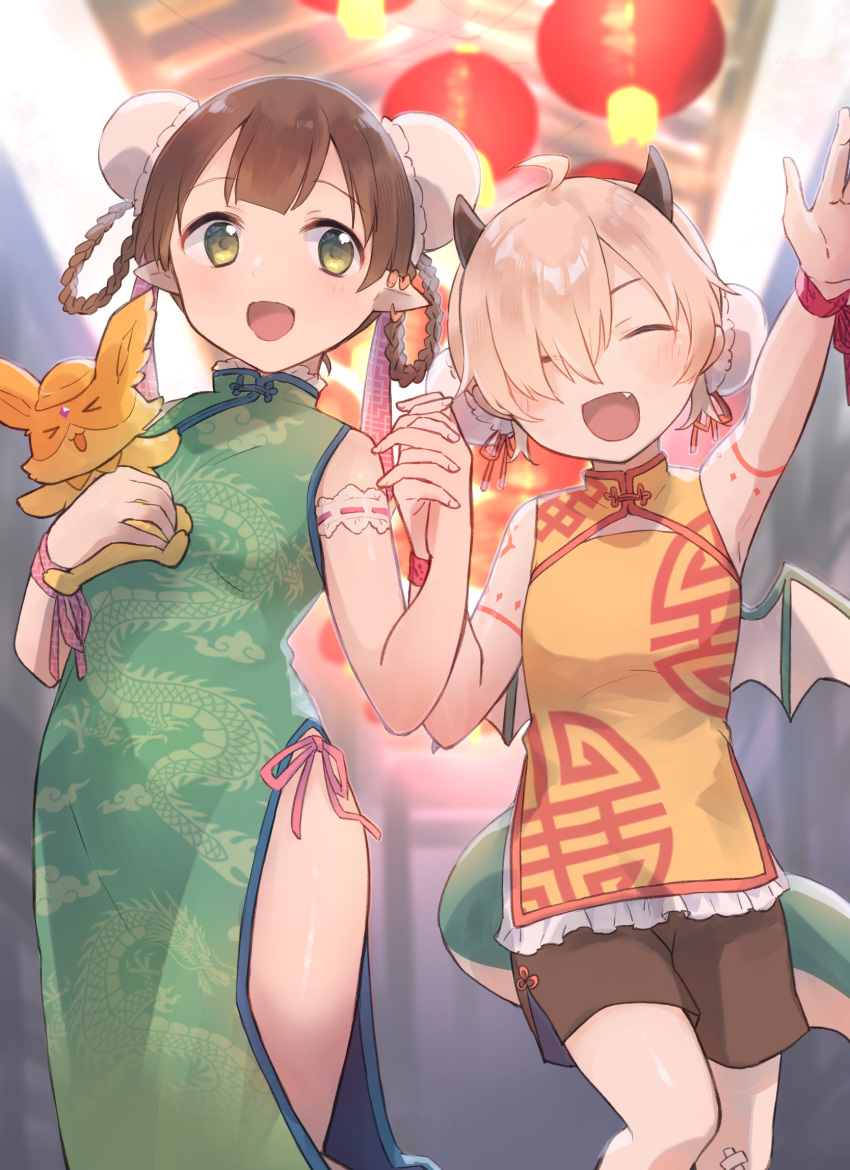 2girls, :d, ^_^, arm_up, ayumi_(princess_connect!), bare_shoulders, blurry, blurry_background